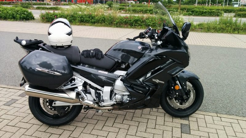 Yamaha FJR 1300 AE RP28